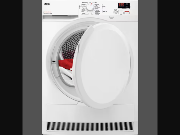 SECADOR DE ROUPA AEG - TR708A0OZ